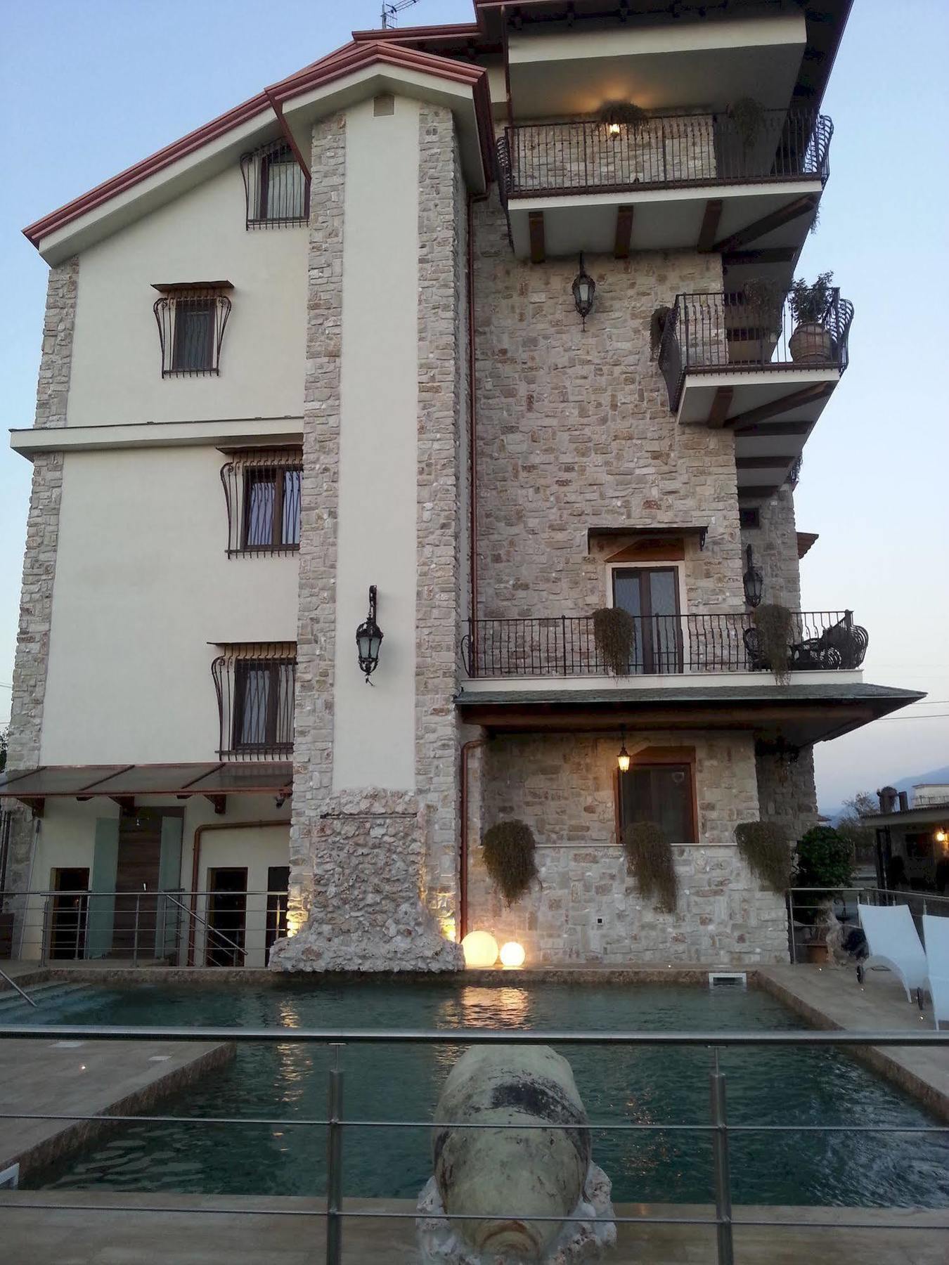 Clementina Hotel 3*